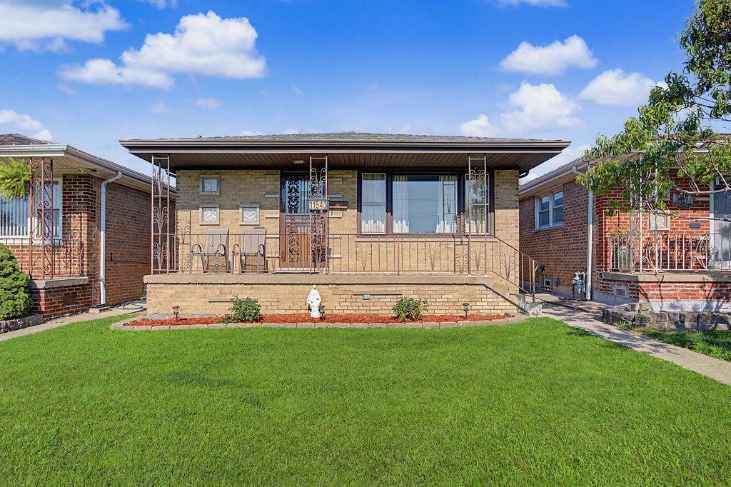 11543 S Ewing AVE, Chicago, IL 60617