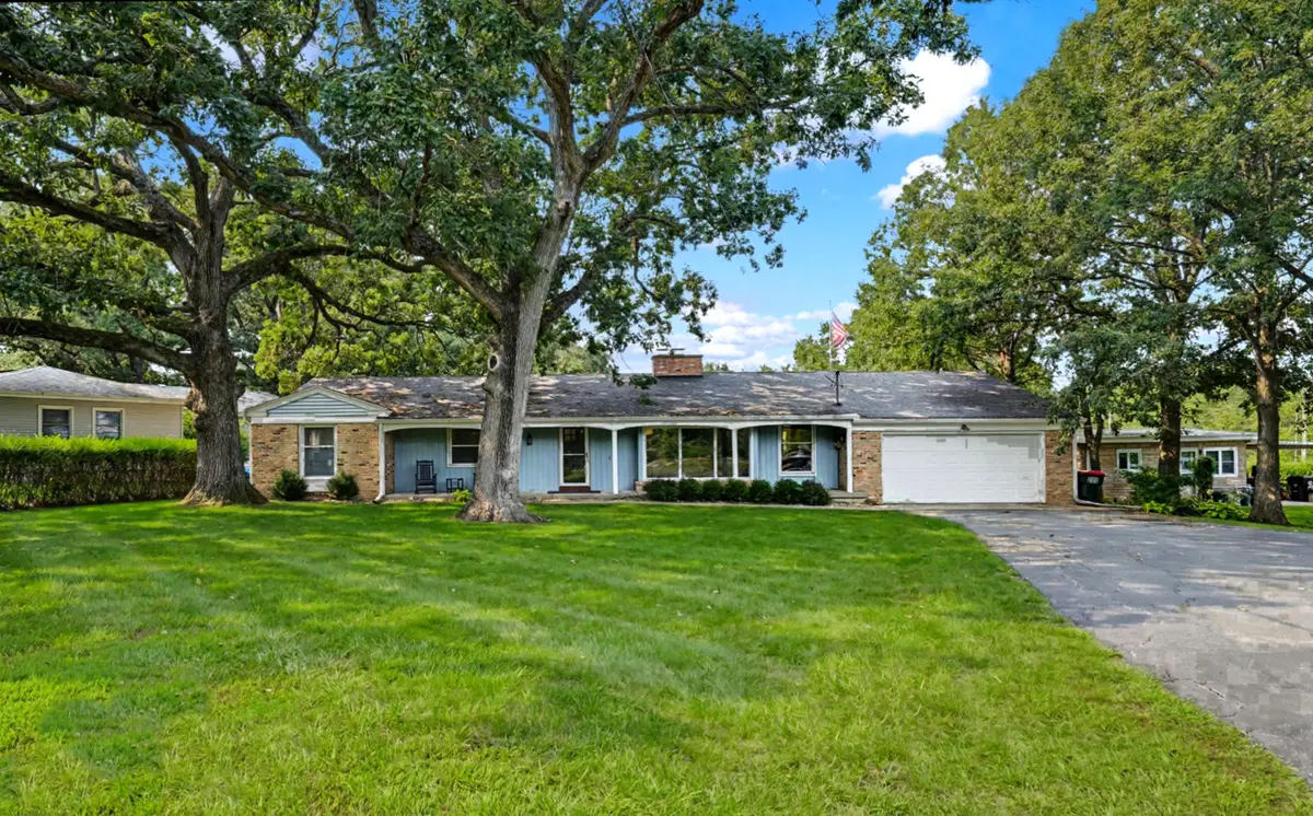 496 Rulison DR, Loda, IL 60948