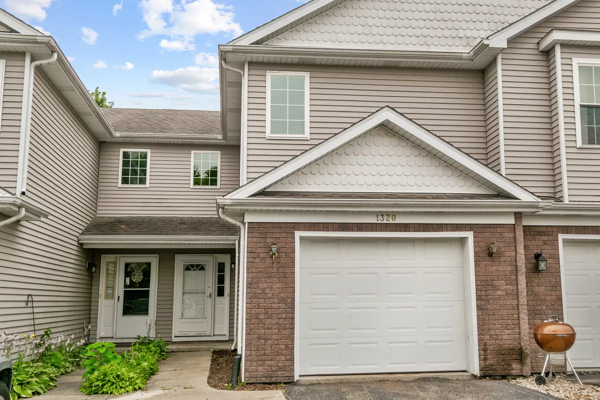 1320 E Arnold ST, Sandwich, IL 60548