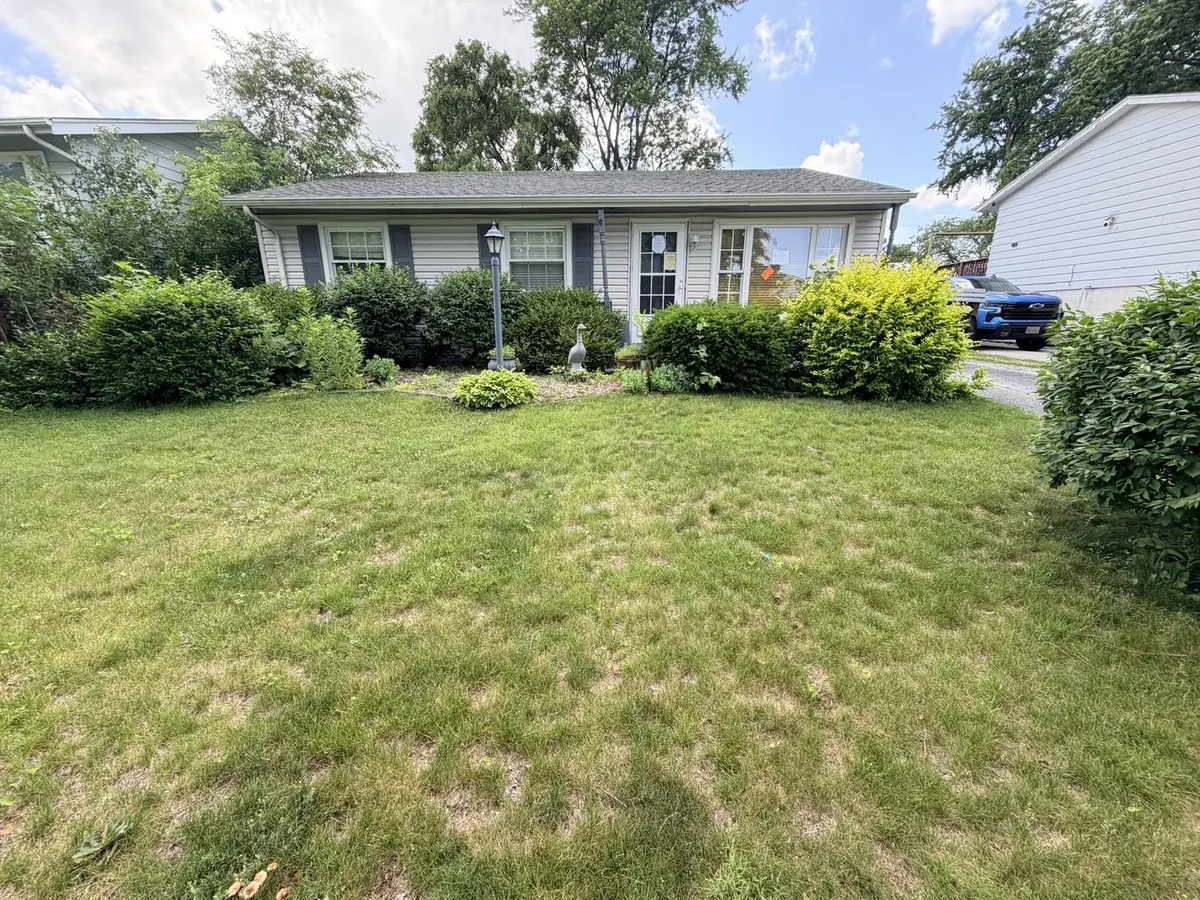 3012 Phillips AVE, Steger, IL 60475