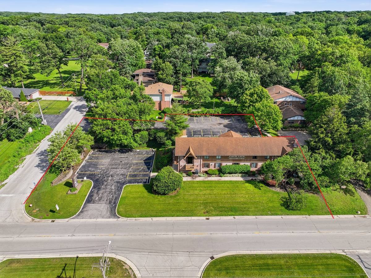 8265 S Archer AVE, Willow Springs, IL 60480