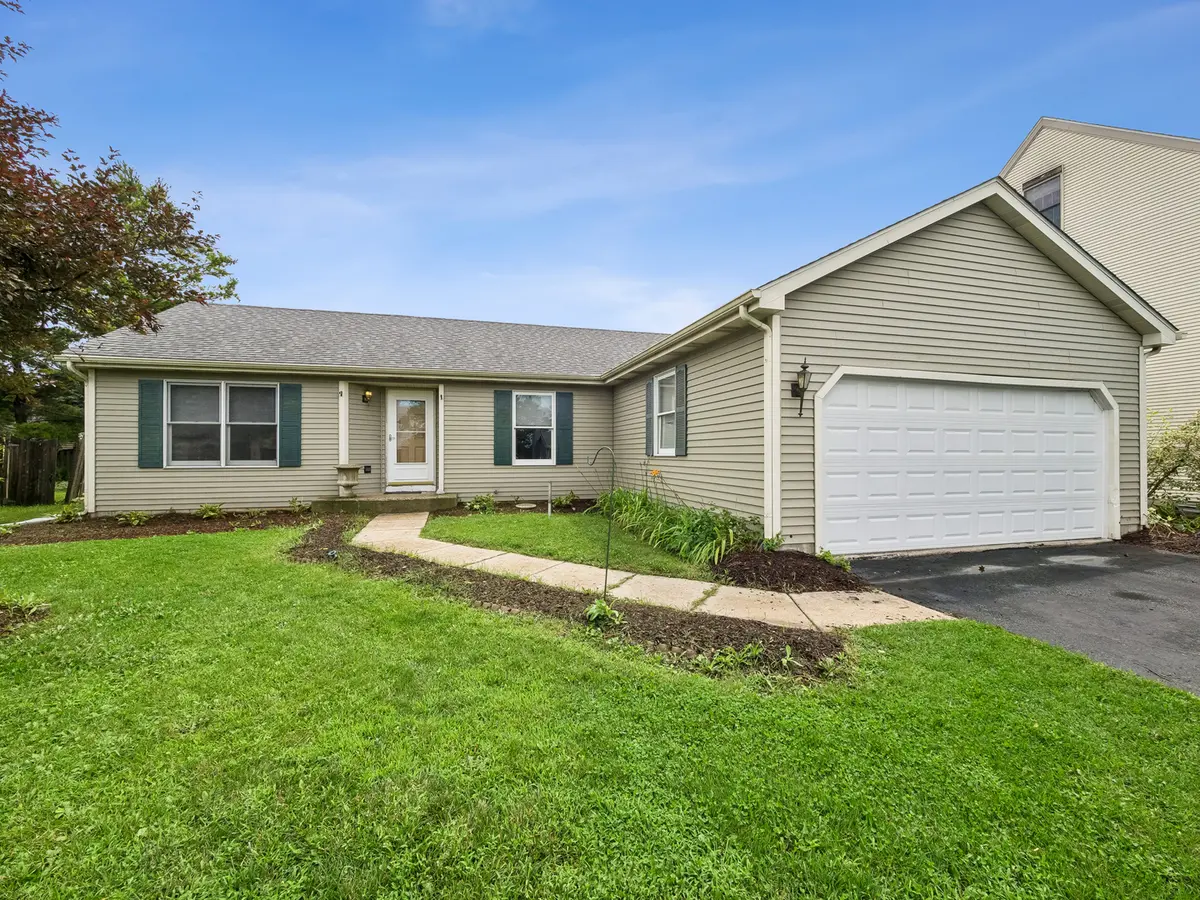 1520 Wicker ST, Woodstock, IL 60098