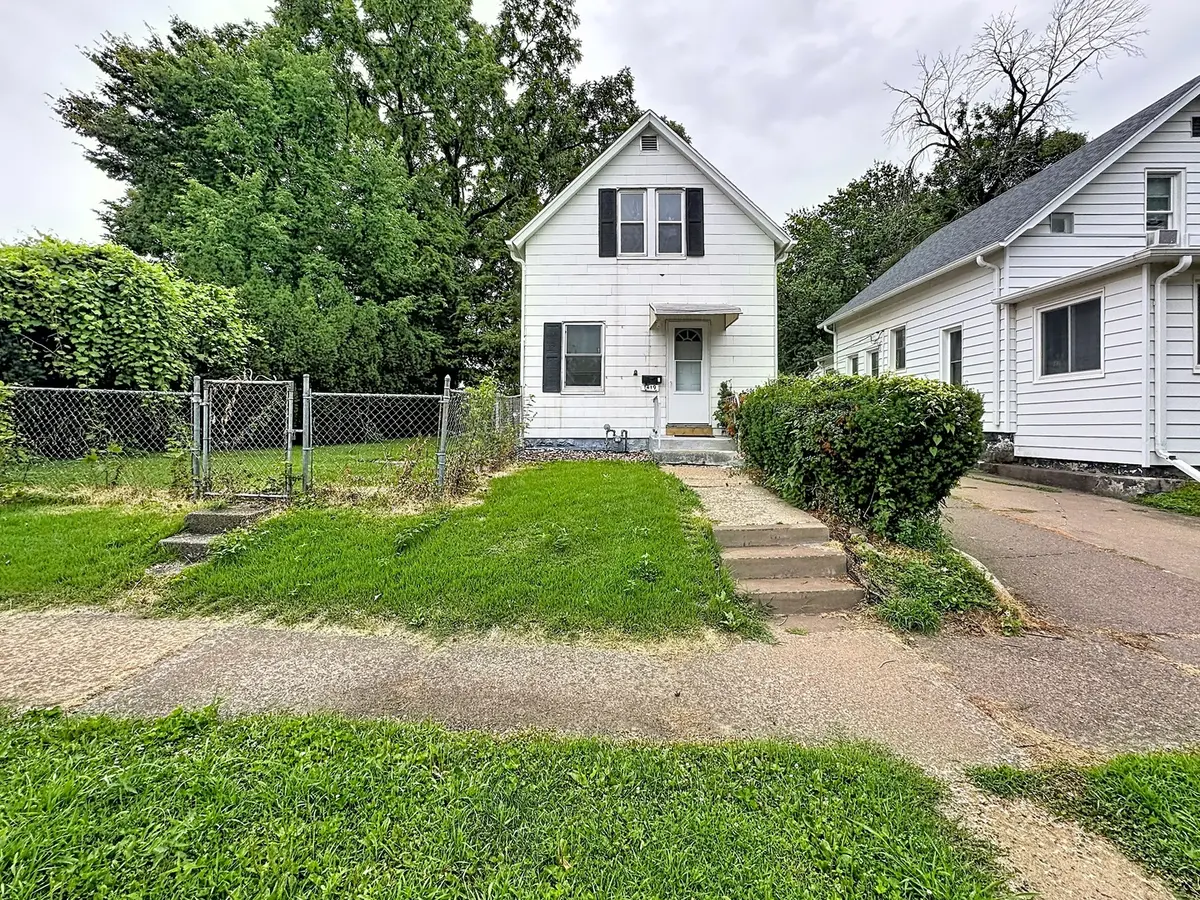 1419 41st ST, Rock Island, IL 61201