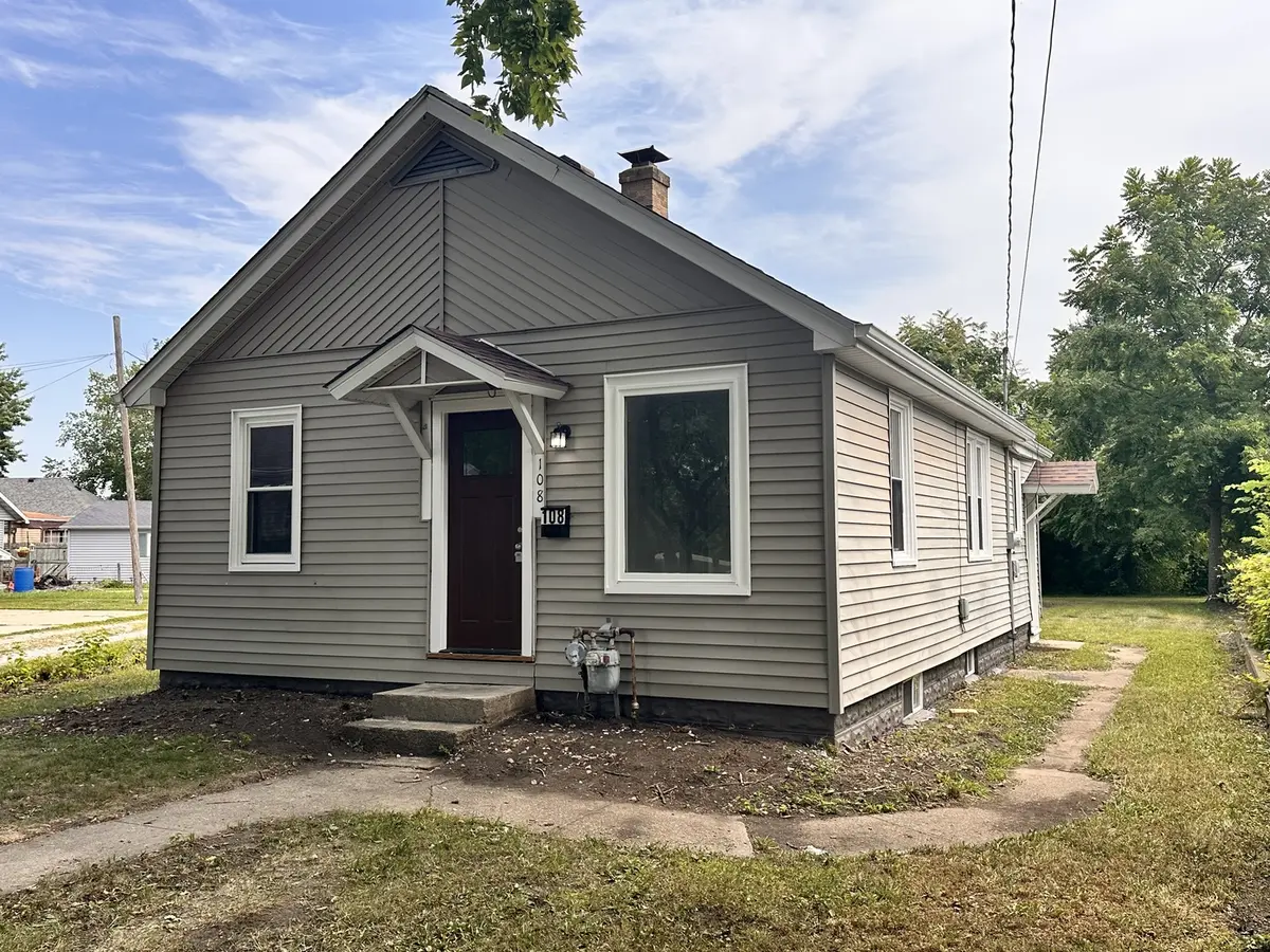 108 18th AVE, Naplate, IL 61350