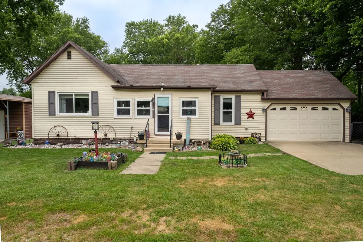 504 N 4th ST, Cornell, IL 61319