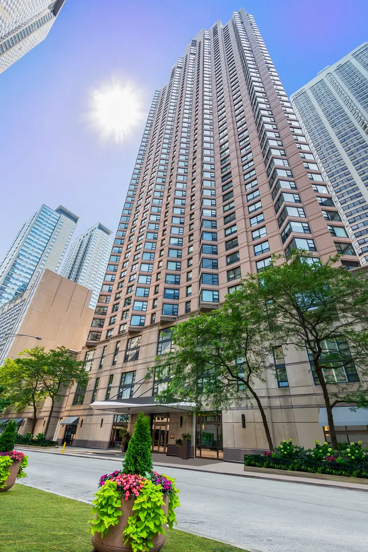 401 E Ontario ST #806, Chicago, IL 60611
