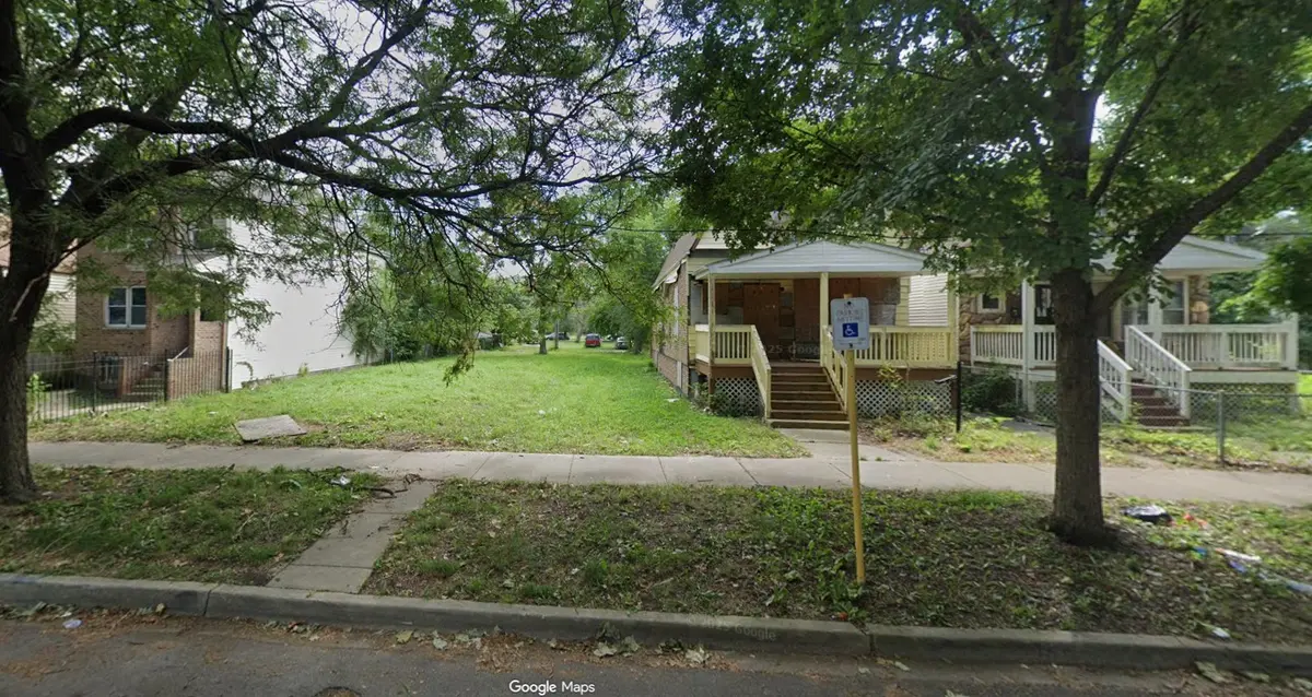 7013 S Winchester AVE, Chicago, IL 60636