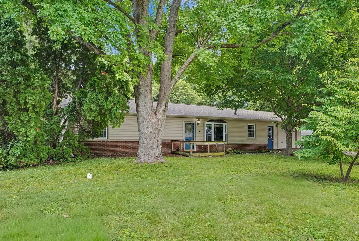 712 S East ST, Homer, IL 61849