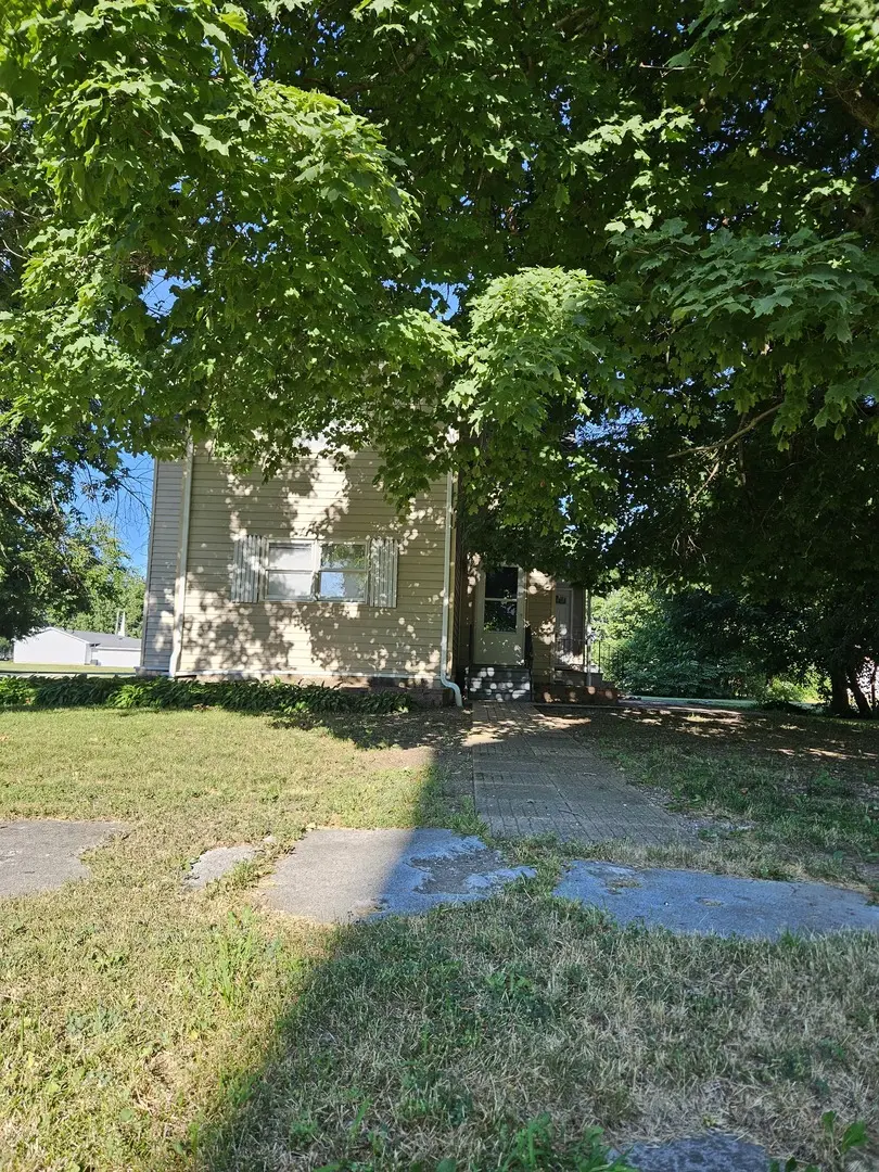105 N 7th ST, Cornell, IL 61319