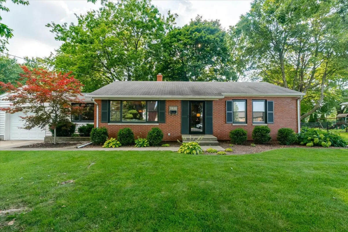 1011 Bakewell AVE, Normal, IL 61761