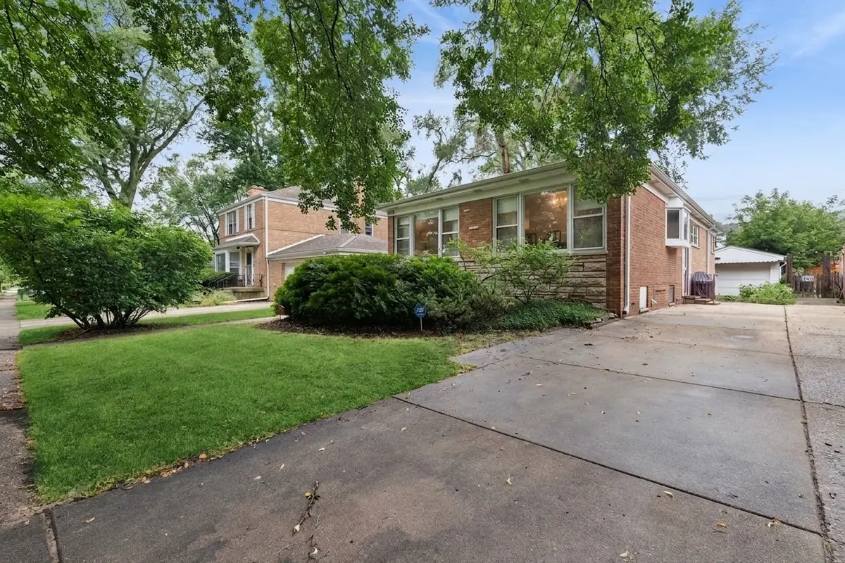 1619 Seward ST, Evanston, IL 60202