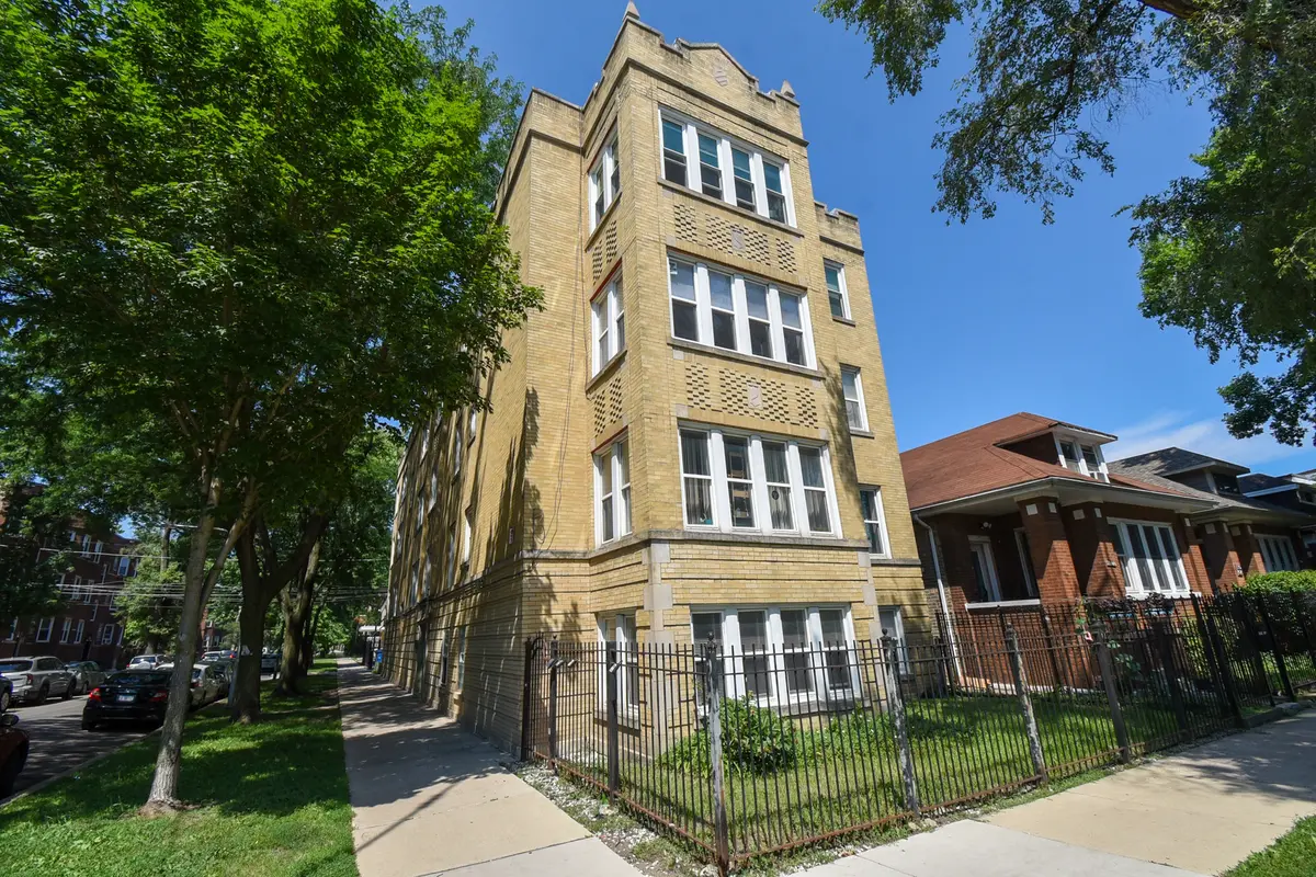 3104 W Argyle ST #1, Chicago, IL 60625