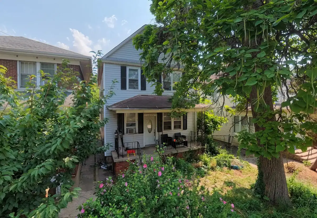 1323 Vincennes AVE, Chicago Heights, IL 60411