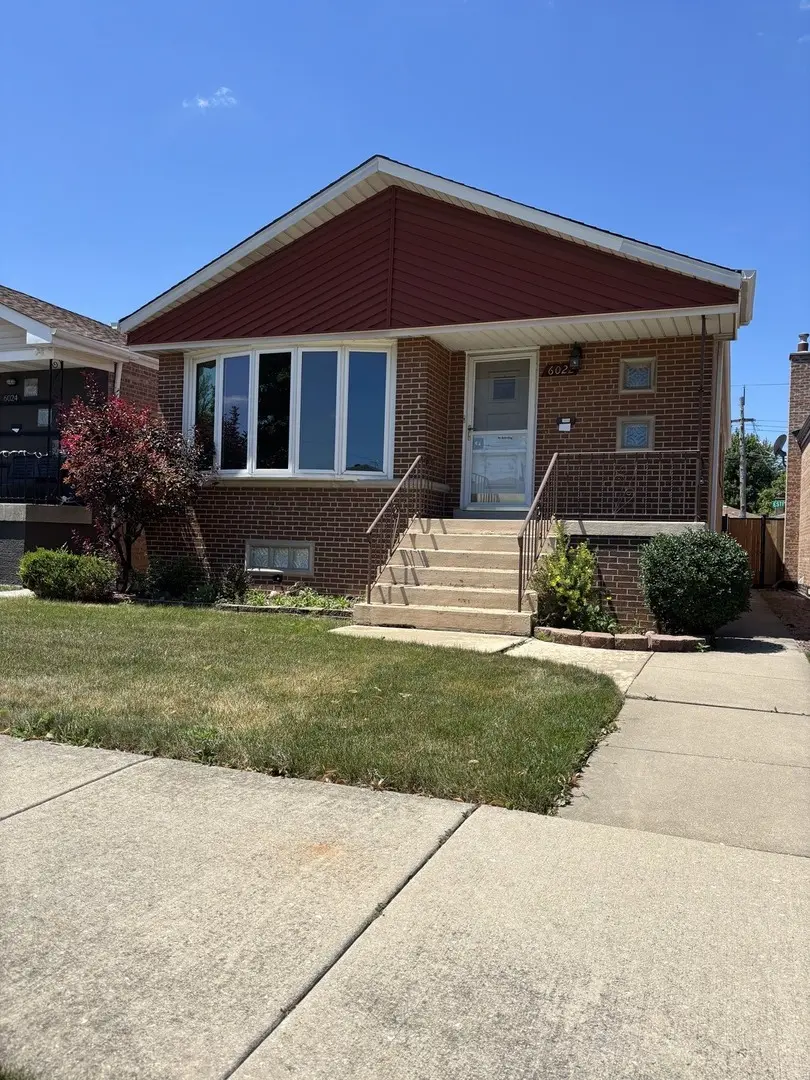 6022 S Natoma AVE, Chicago, IL 60638