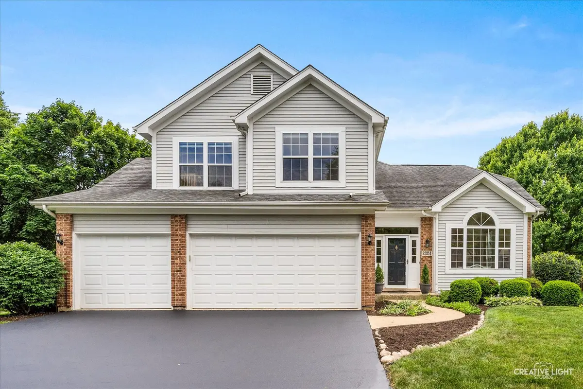 2324 Snapdragon RD, Naperville, IL 60564
