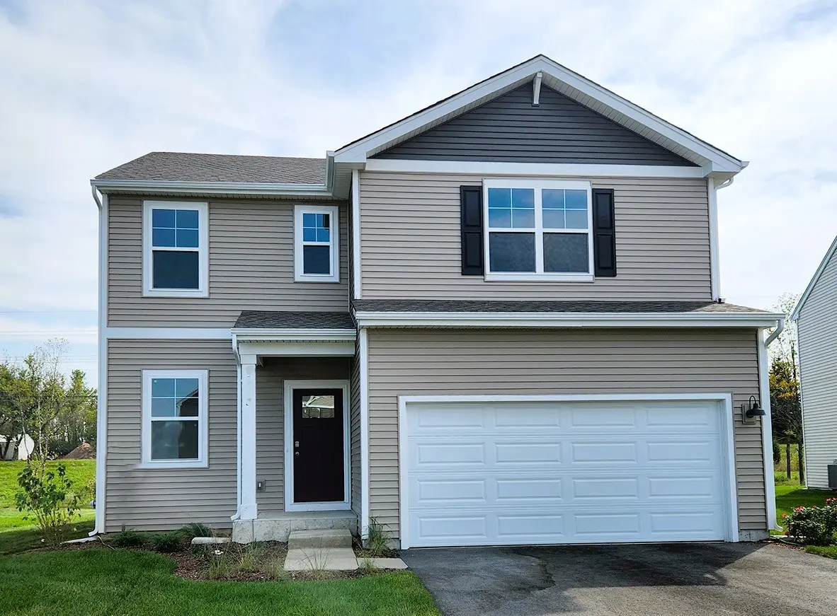 2255 Cobble Springs DR, Wonder Lake, IL 60097