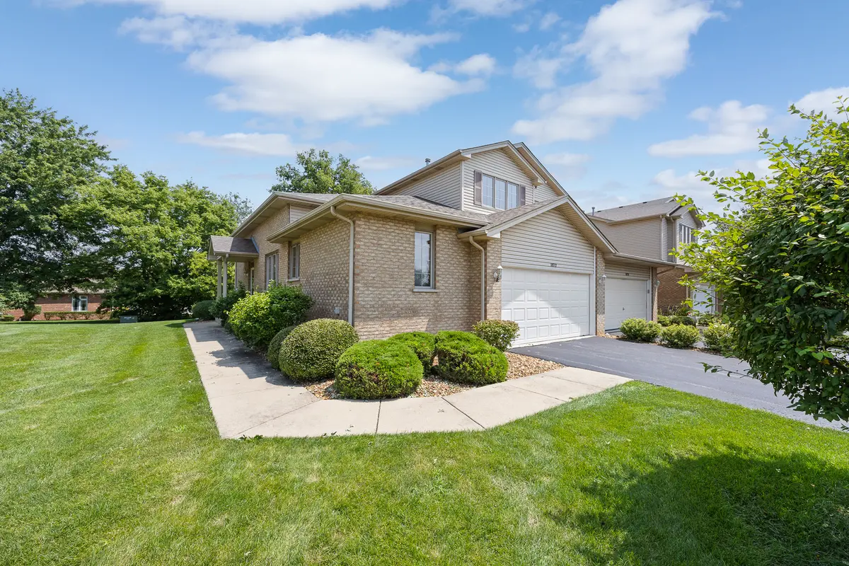 18717 Dove AVE, Mokena, IL 60448