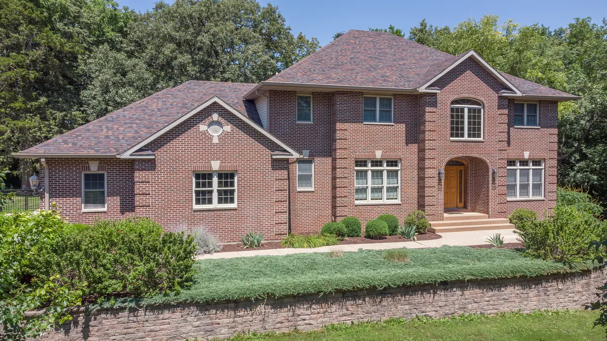 3285 W Forest RD, Freeport, IL 61032