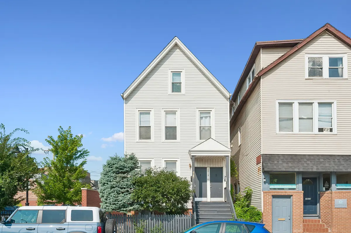 2818 N Ashland AVE #G, Chicago, IL 60657