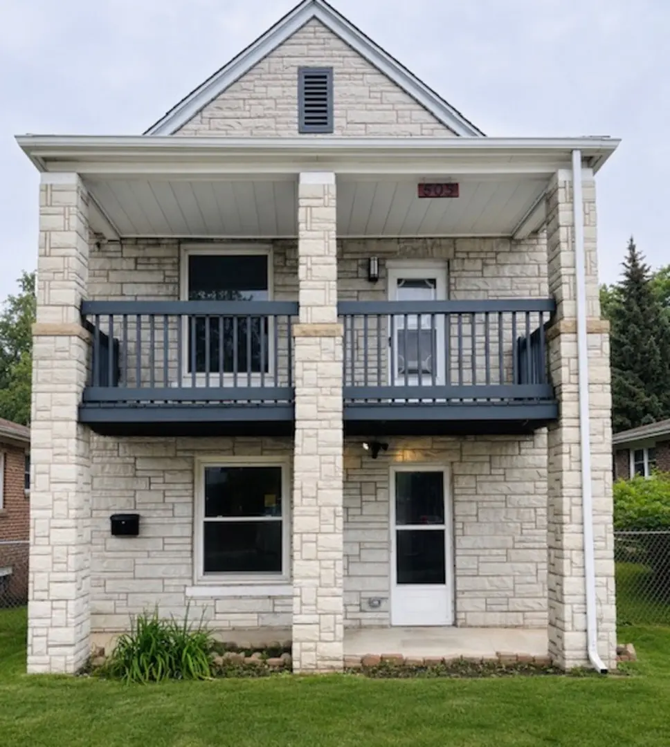 505 154th PL, Calumet City, IL 60409