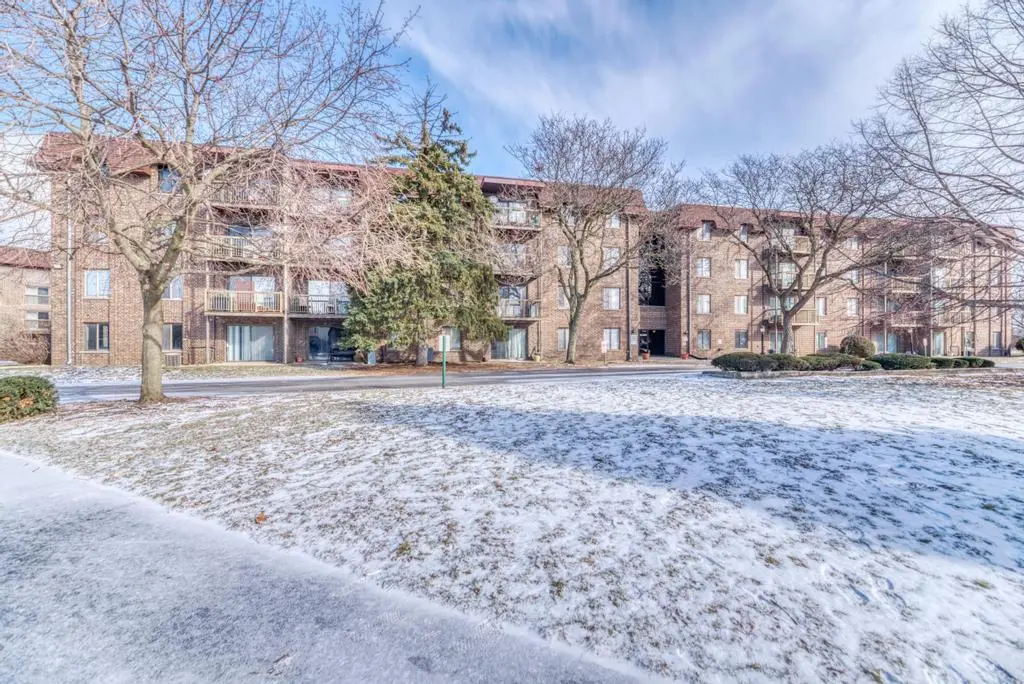 830 Elder RD #B303, Homewood, IL 60430