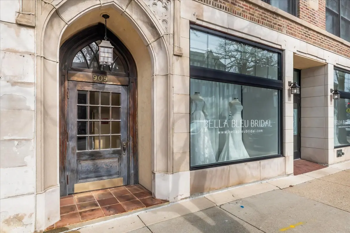 909 Green Bay RD #3S, Winnetka, IL 60093