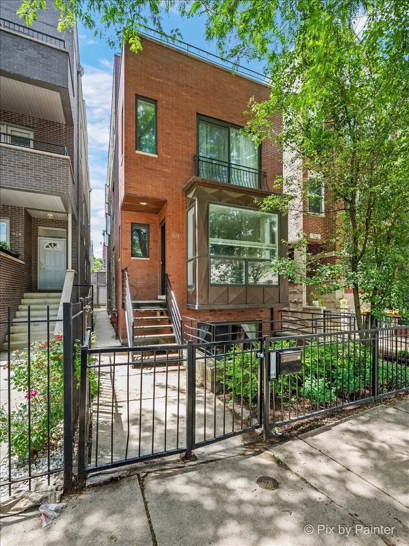 920 N WOOD ST #A, Chicago, IL 60622
