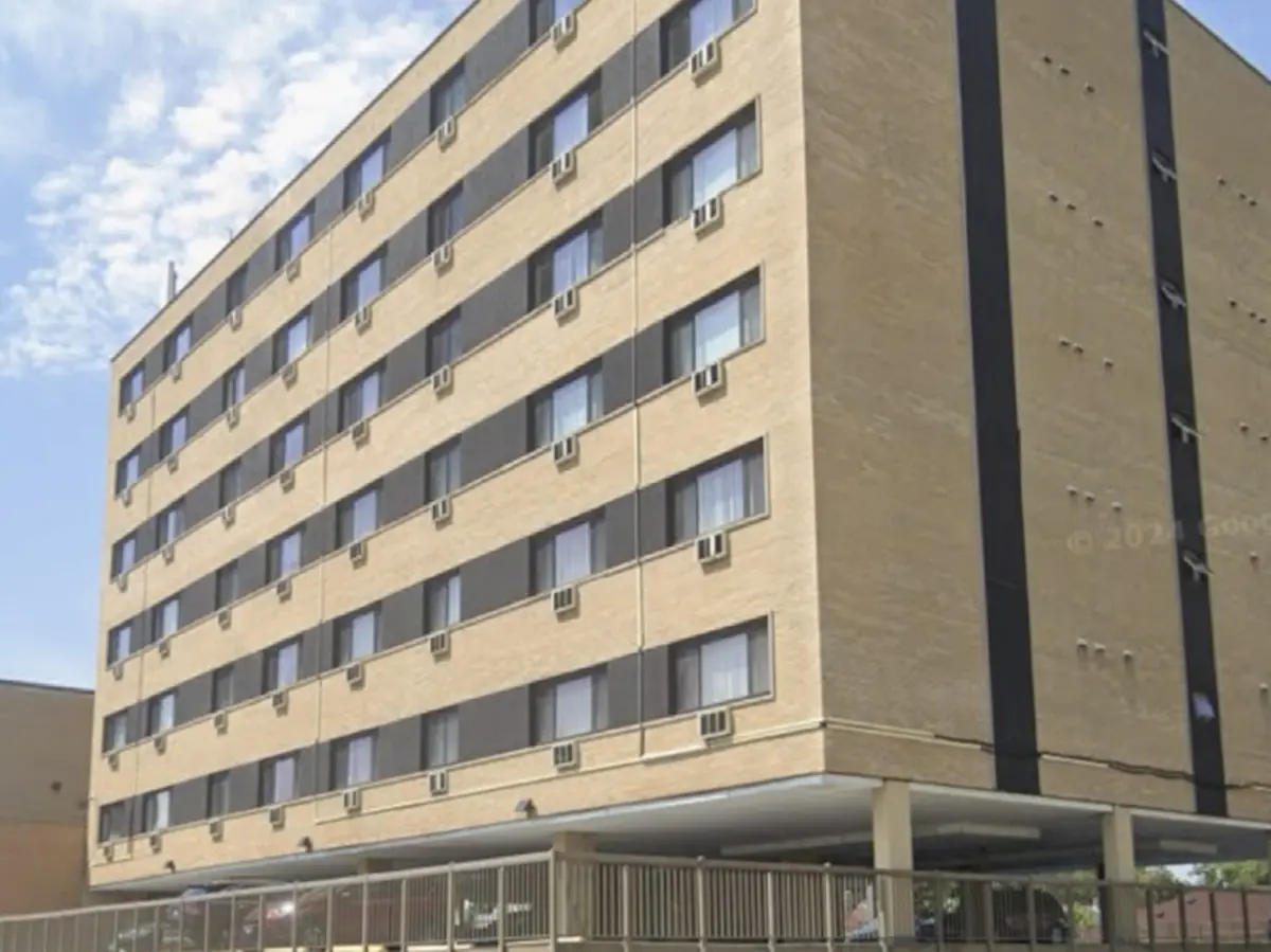 7300 W North AVE #2G, Elmwood Park, IL 60707