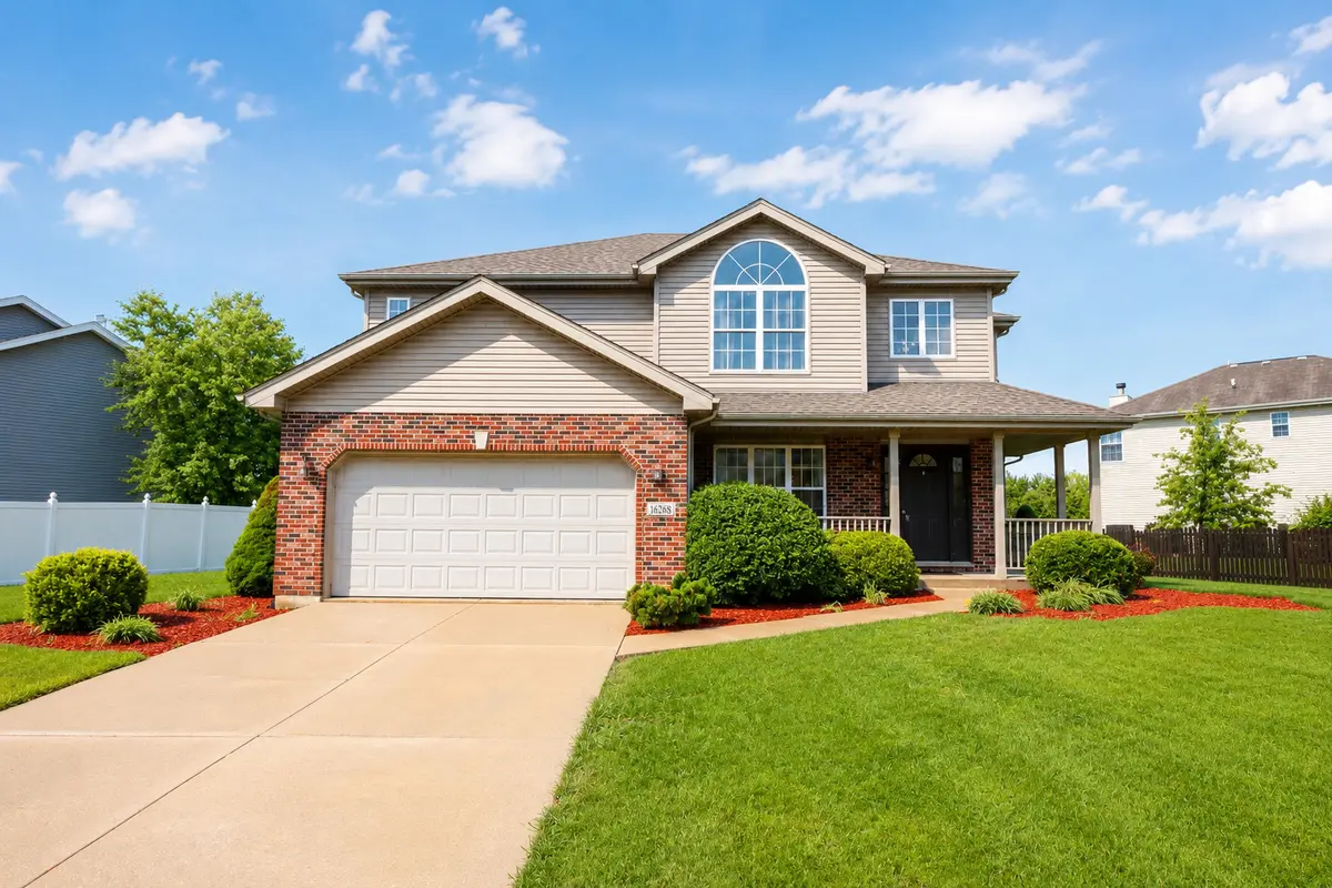 16268 Carlow CIR, Manhattan, IL 60442