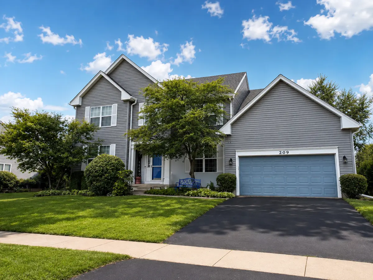 209 Rogers WAY, Sycamore, IL 60178
