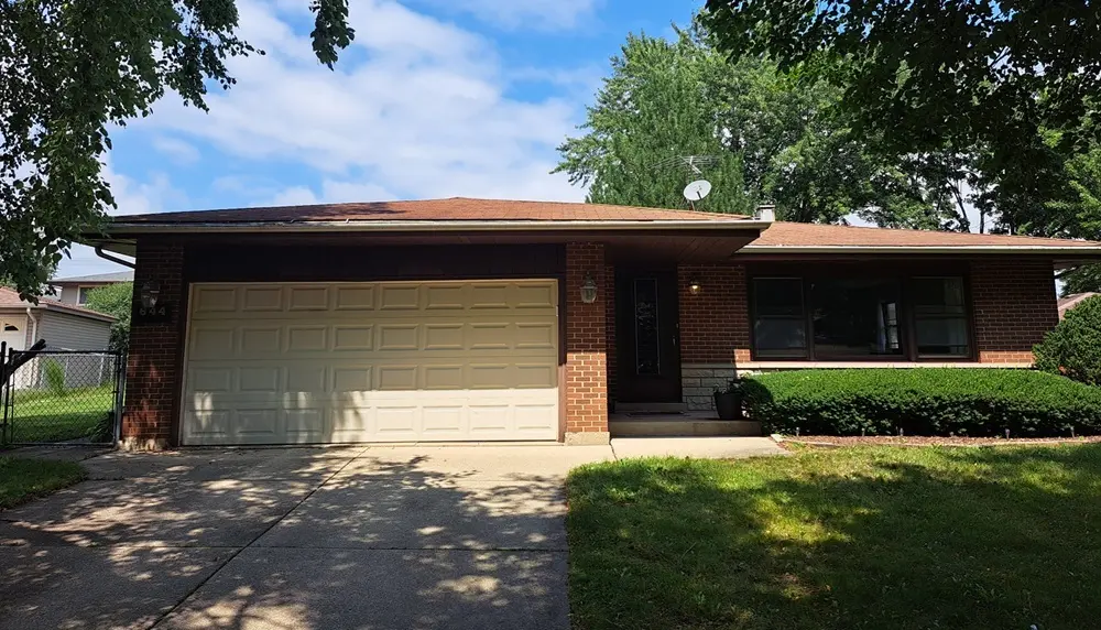 644 Bryn Mawr AVE, Bartlett, IL 60103