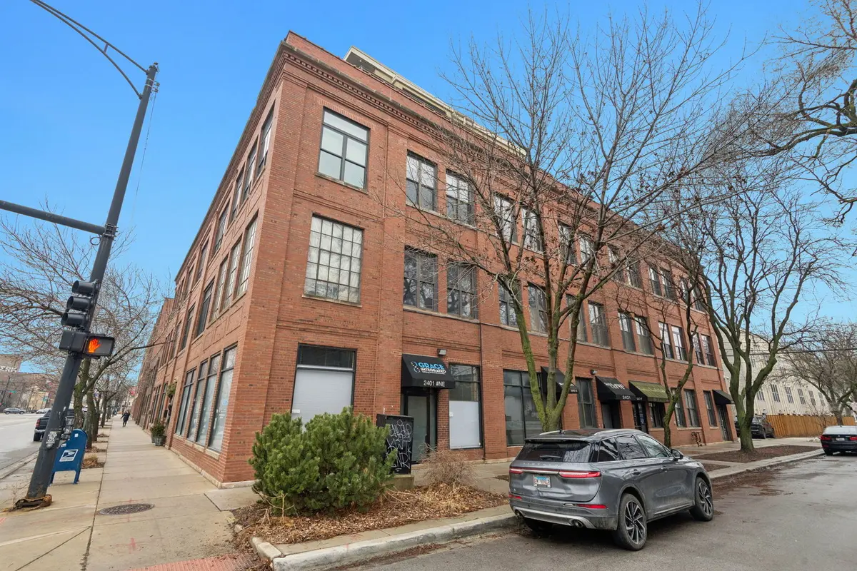 2401 W Ohio ST #34, Chicago, IL 60612