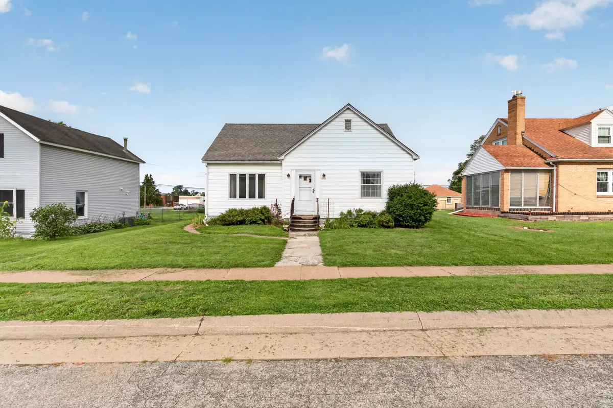 403 Washington AVE, Lowden, IA 52255