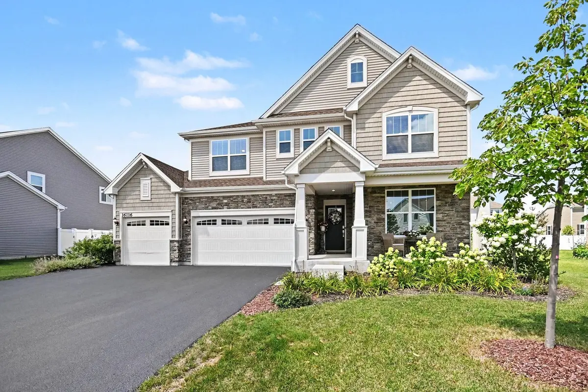 16116 S Clearwater DR, Plainfield, IL 60586