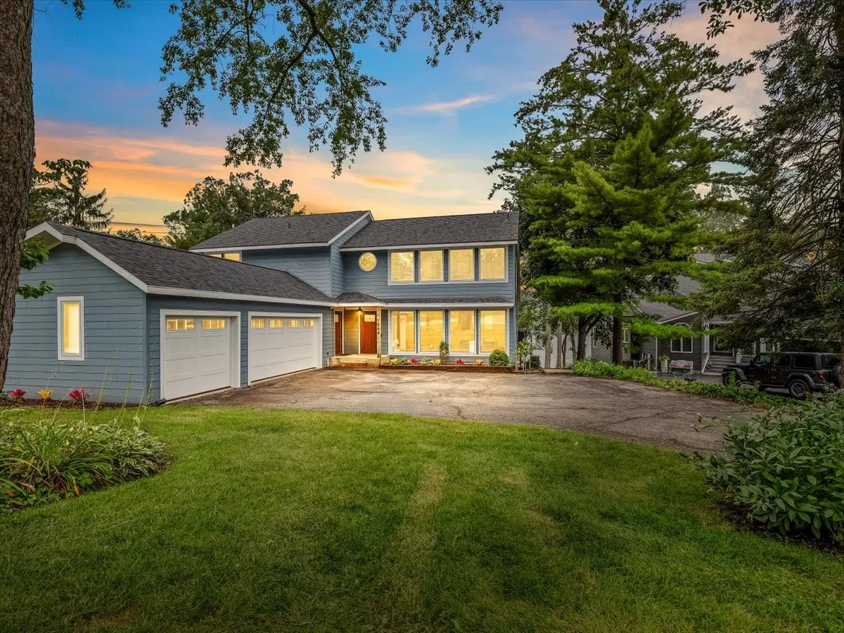 1949 Baintree RD, Davis, IL 61019