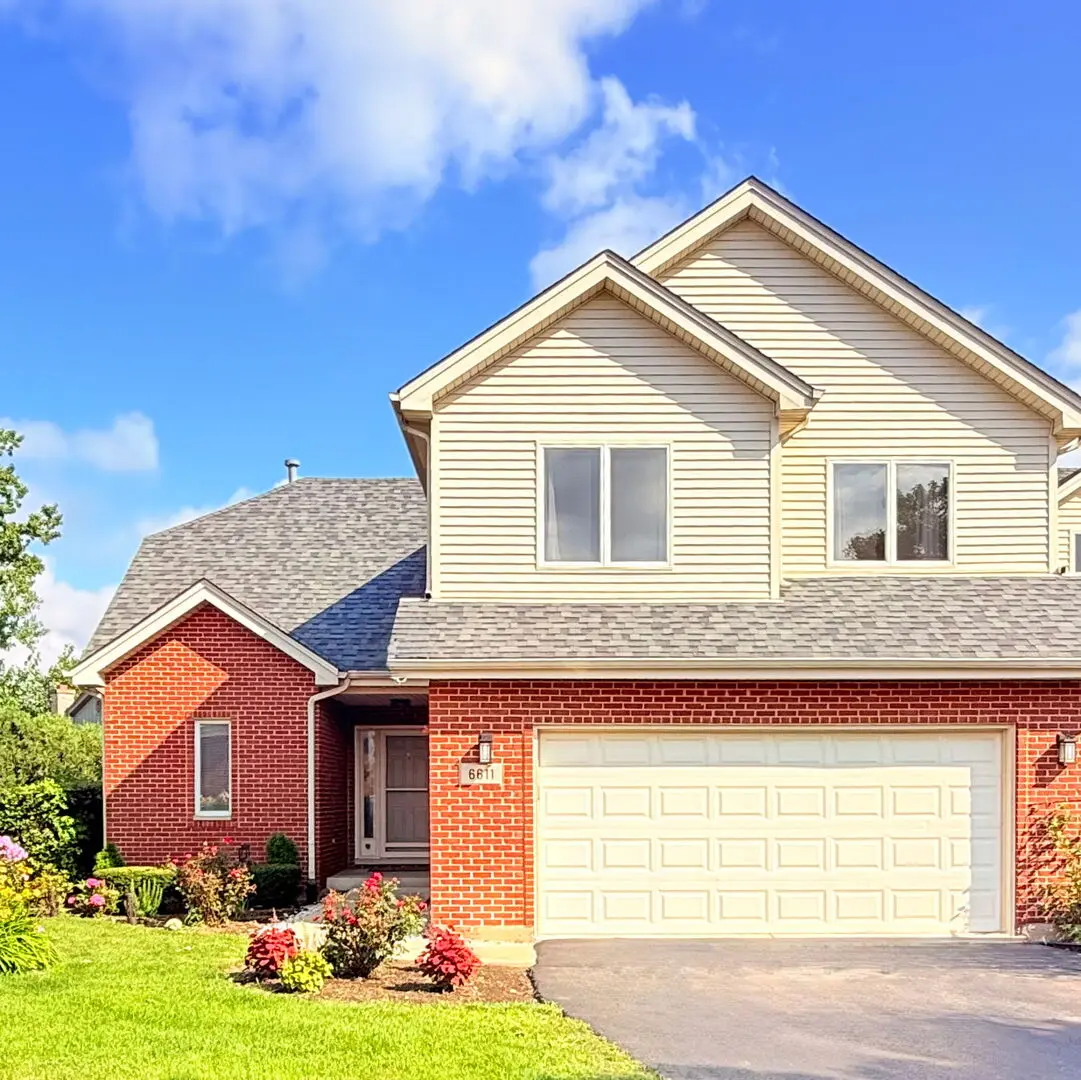 6611 Natasha CT, Countryside, IL 60525