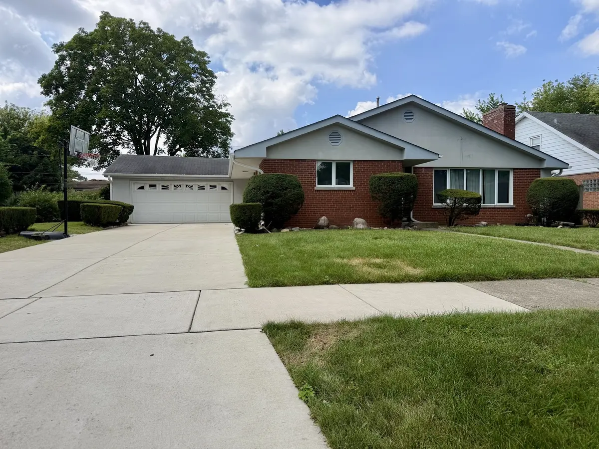 5437 Warren ST, Morton Grove, IL 60053