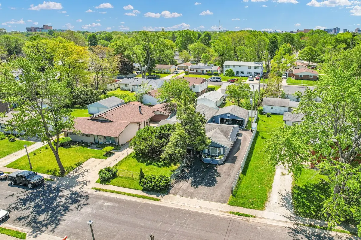 1309 Eureka ST, Urbana, IL 61801