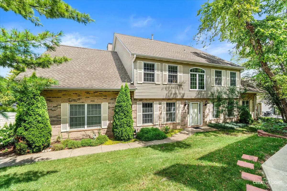 1404 Laurel Oaks DR, Streamwood, IL 60107