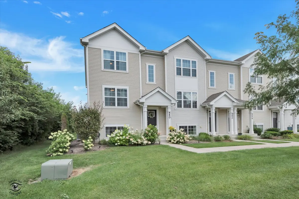 550 Spring Leaf DR, Joliet, IL 60431