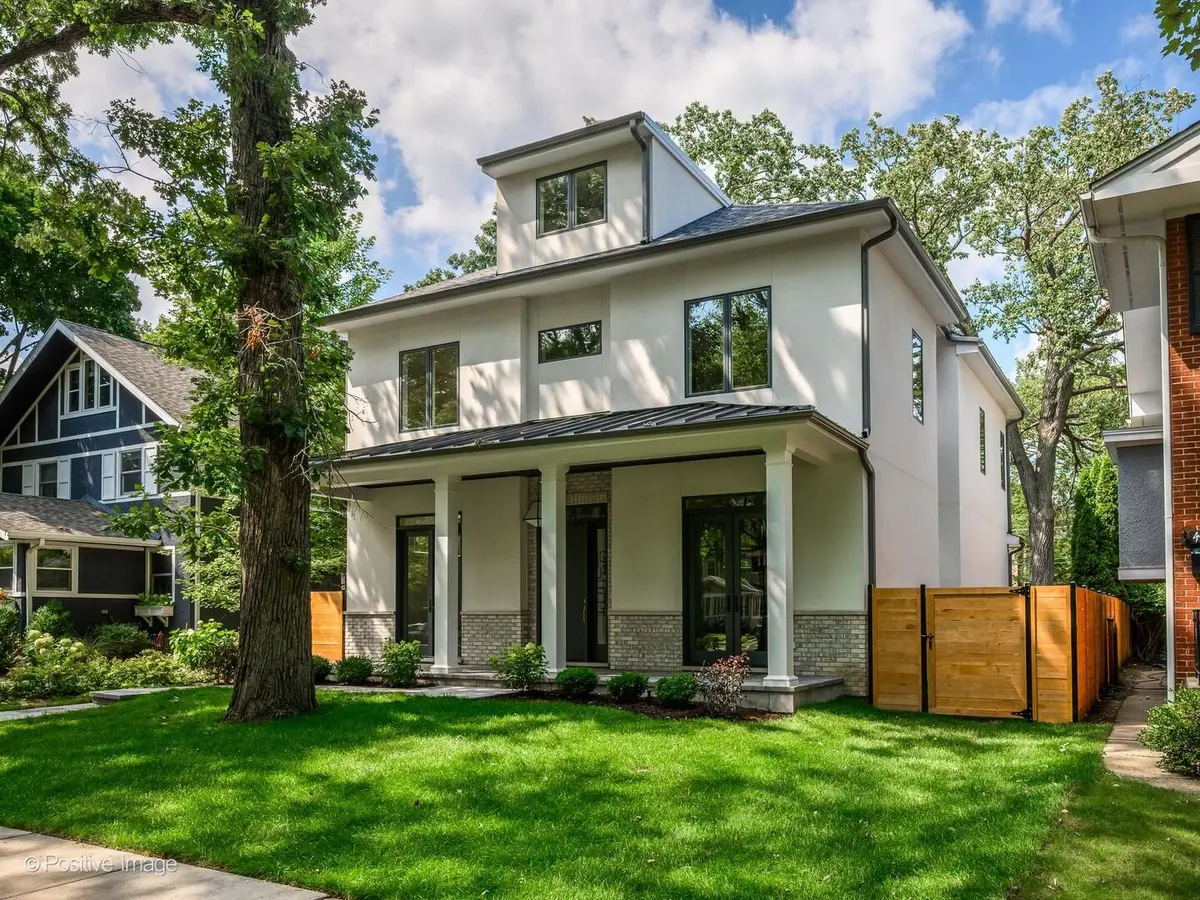 414 Laurel AVE, Wilmette, IL 60091