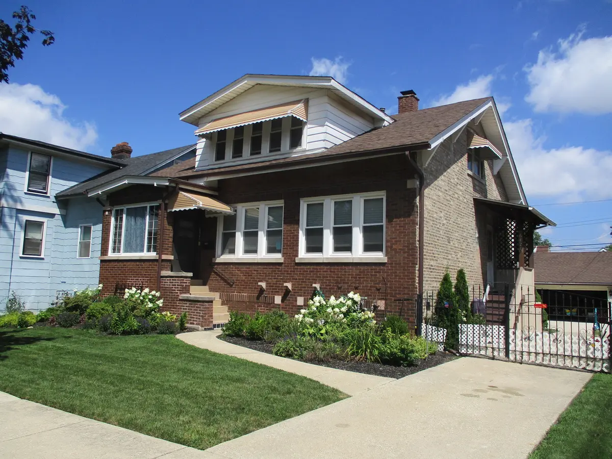6421 Sinclair AVE, Berwyn, IL 60402