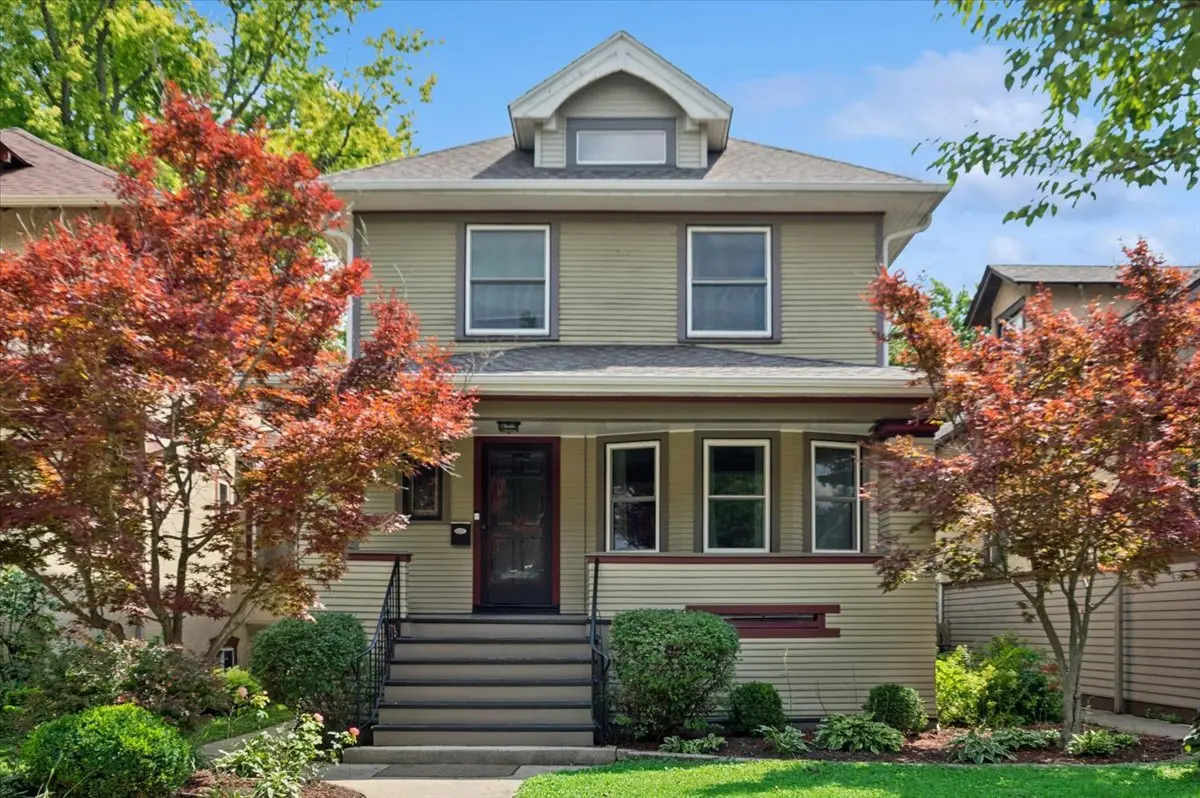 640 Clarence AVE, Oak Park, IL 60304