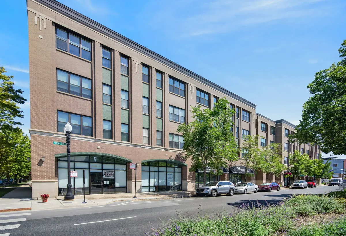 2510 W Irving Park RD #303, Chicago, IL 60618