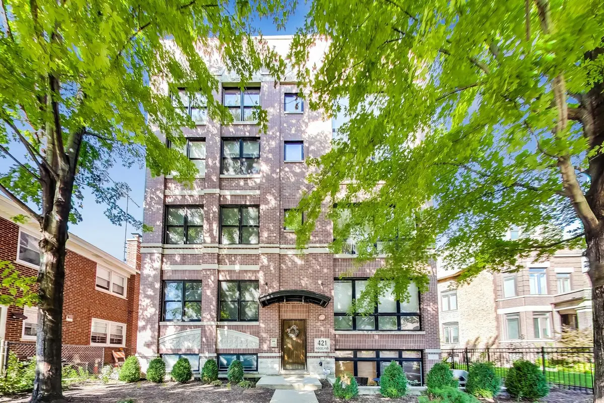 421 S Ridgeland AVE #2S, Oak Park, IL 60302