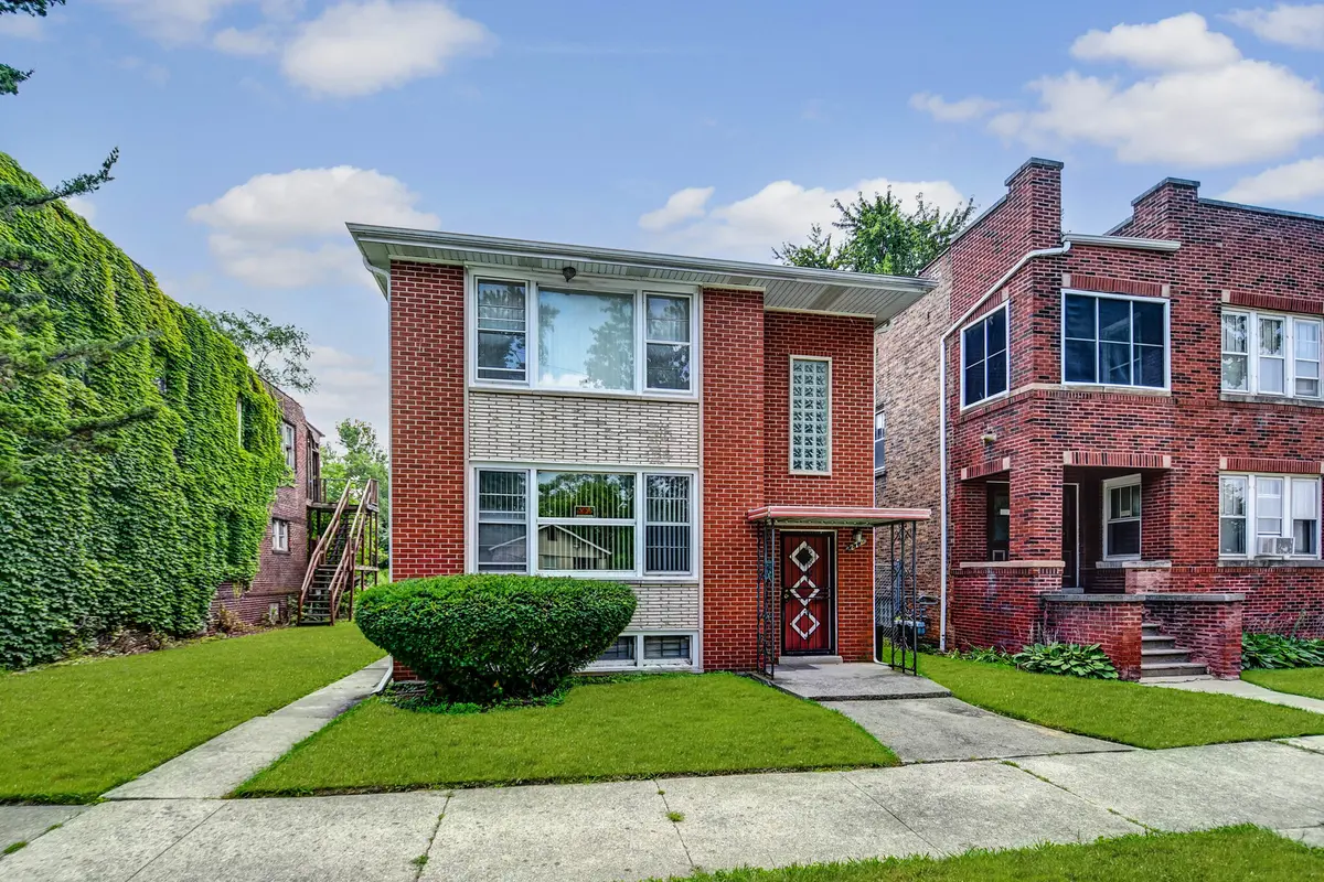 272 E 148th ST, Harvey, IL 60426