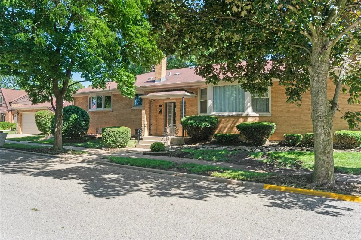 418 East End AVE, Hillside, IL 60162