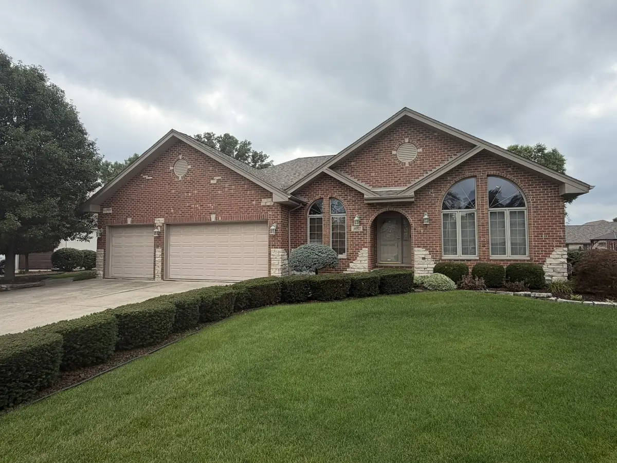 14057 WALTER HAGEN LN, Midlothian, IL 60445