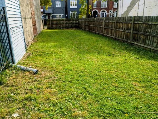 3514 W Walnut ST, Chicago, IL 60624