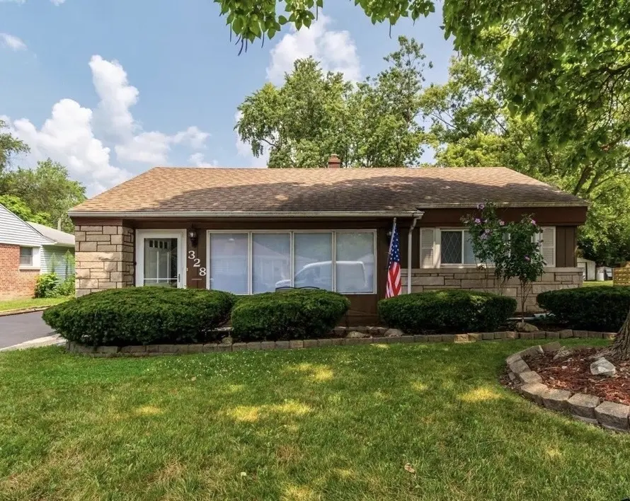 328 Minocqua ST, Park Forest, IL 60466
